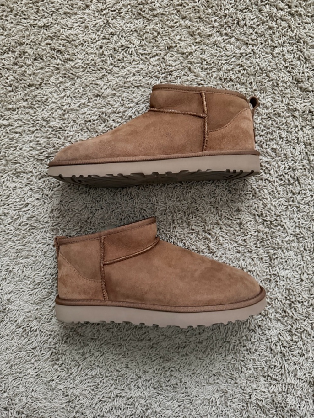 NEW UGG Classic Ultra Mini Chestnut W 1116109 Women's Size 11